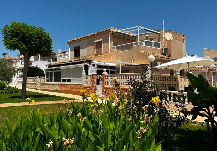 Rækkehus i Playa Flamenca, Alicante, Playa Flamenca - € 274.000 | Ref: PF461 - foto 1